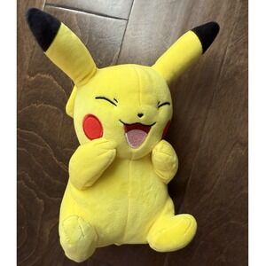 Nintendo Pokémon 2020 Pikachu  8" Tall Yellow Plush‎ Stuffed Toy